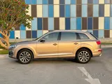 AUDI Q7 40 TFSI